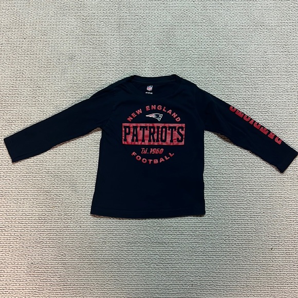 Toddler 4T NFL New England Patriots Long Sleeve T-Shirt - Picture 1 of 3